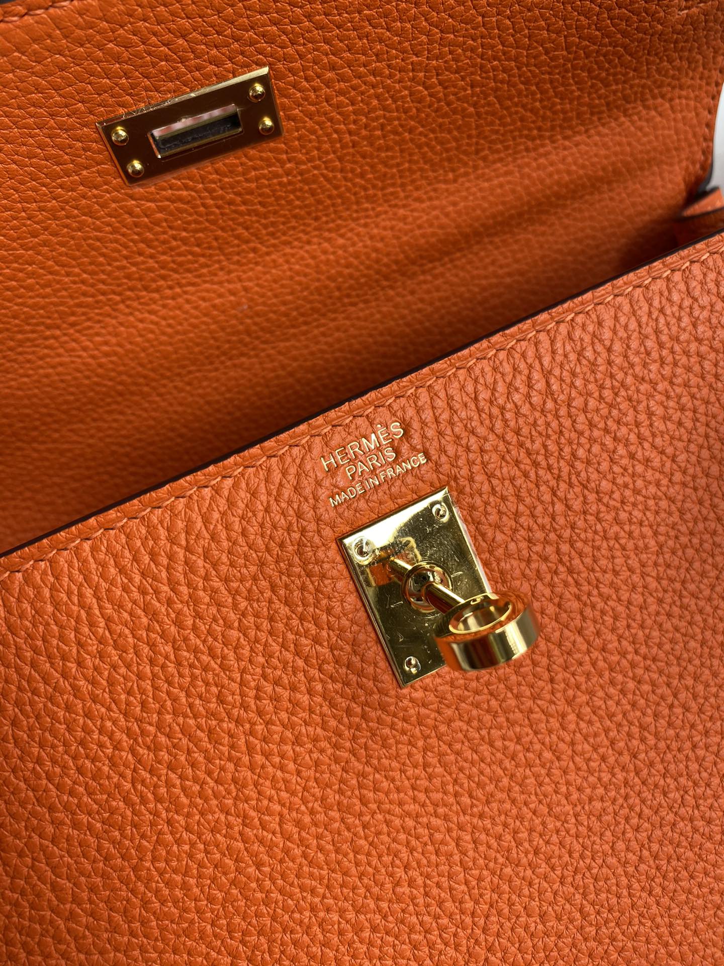 Hermes Kelly 25cm Handbag Shoulder Bag in Orange Togo Leather